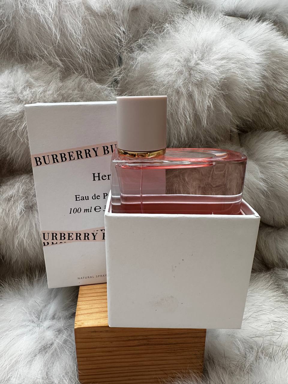 Burberry Her Eau De Parfum 3.4oz / 100ml